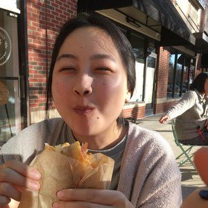 Meet your Posher, Andrea